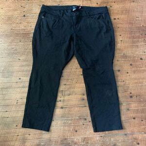 Torrid black stretchy flat front full figure size 20 slacks